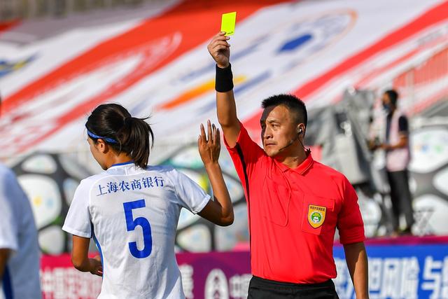 杨瀚森29+11+7青岛加时险胜吉林 深圳大胜山东